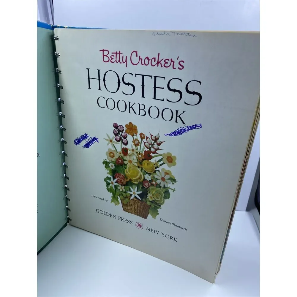 Betty Crocker's Hostess Cookbook 1967 1960's Housewife Recipes 2nd Print/1st Ed